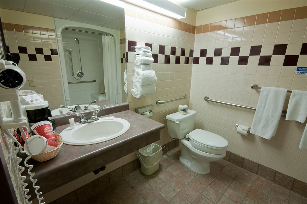 Canad Inns Destination Centre Club Regent Casino Hotel Winnipeg Zewnętrze zdjęcie